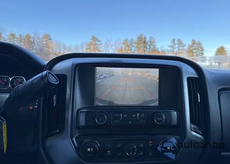 2015 Chevrolet Silverado 1500 1Lt z USA, uszkodzony, nr VIN 1GCVKREC2FZ436523